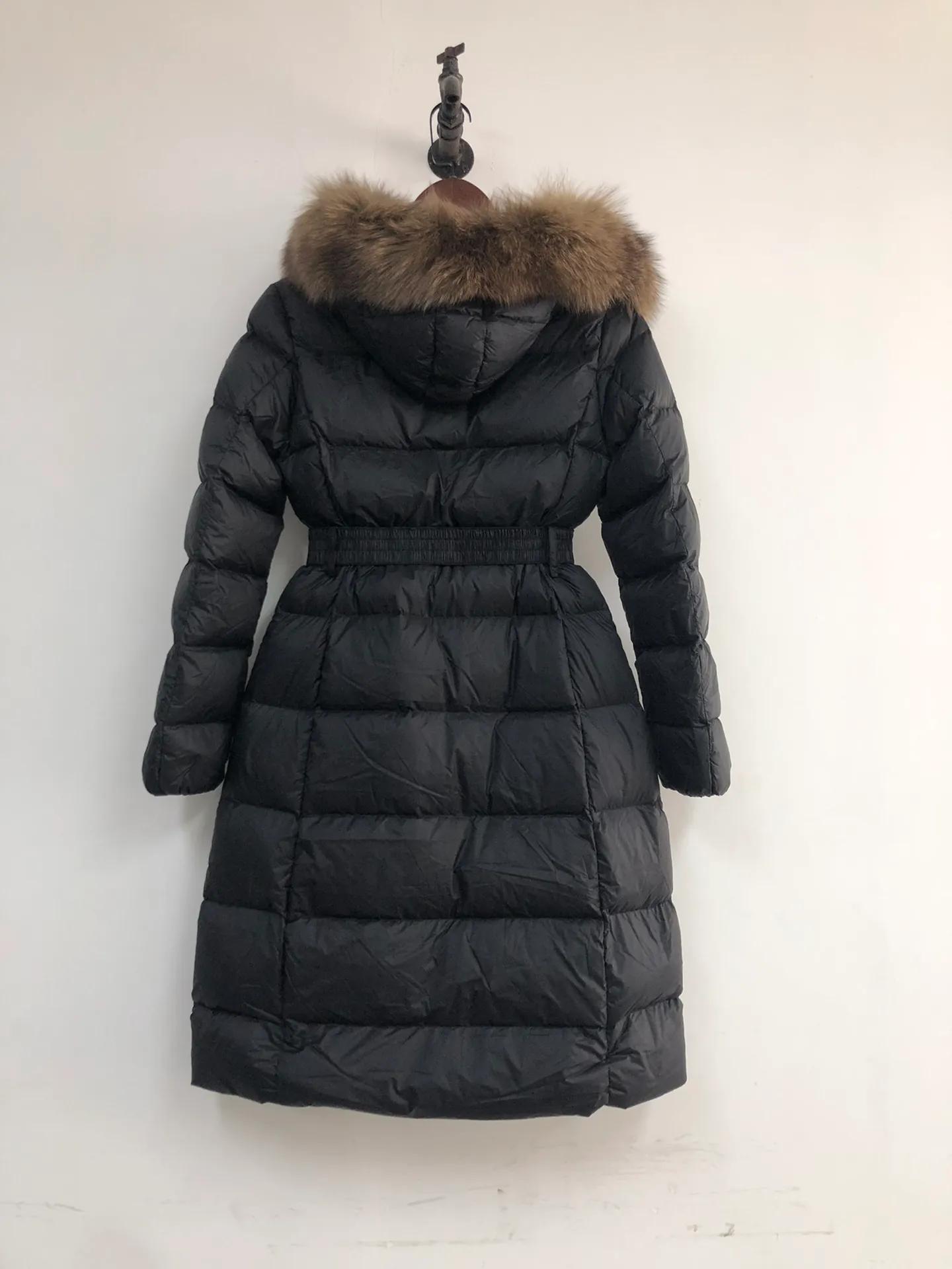 ————— 🧡🧡🧡 MONCLER ， 1:1 ， ， ，90 ， ✨ NFC 👍 👇 ：Black 、Green Size：1234